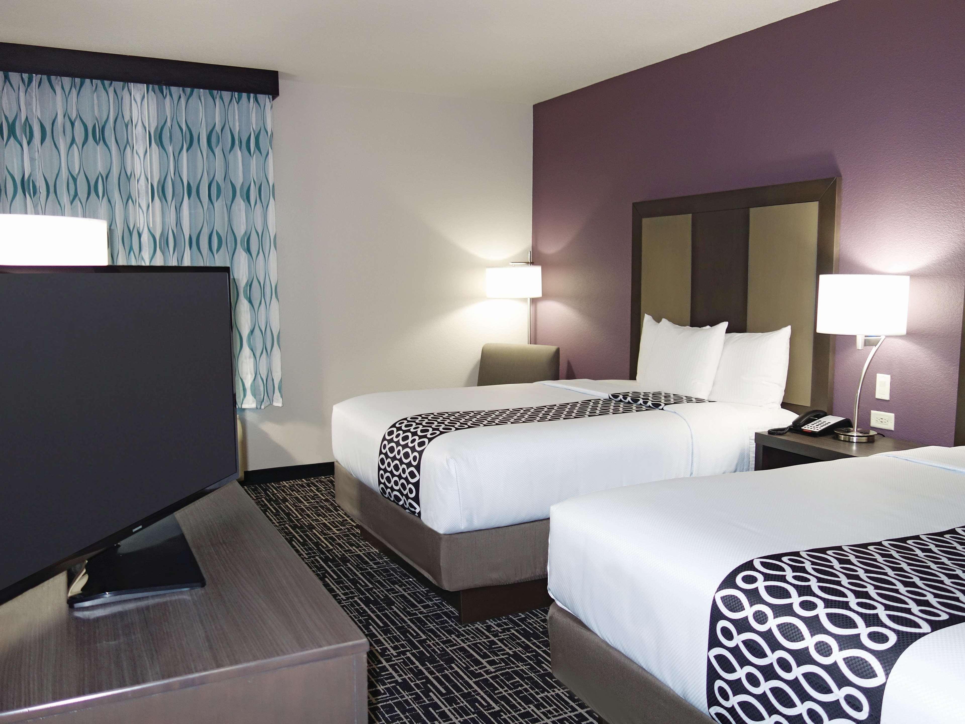 La Quinta By Wyndham Pampa Otel Dış mekan fotoğraf