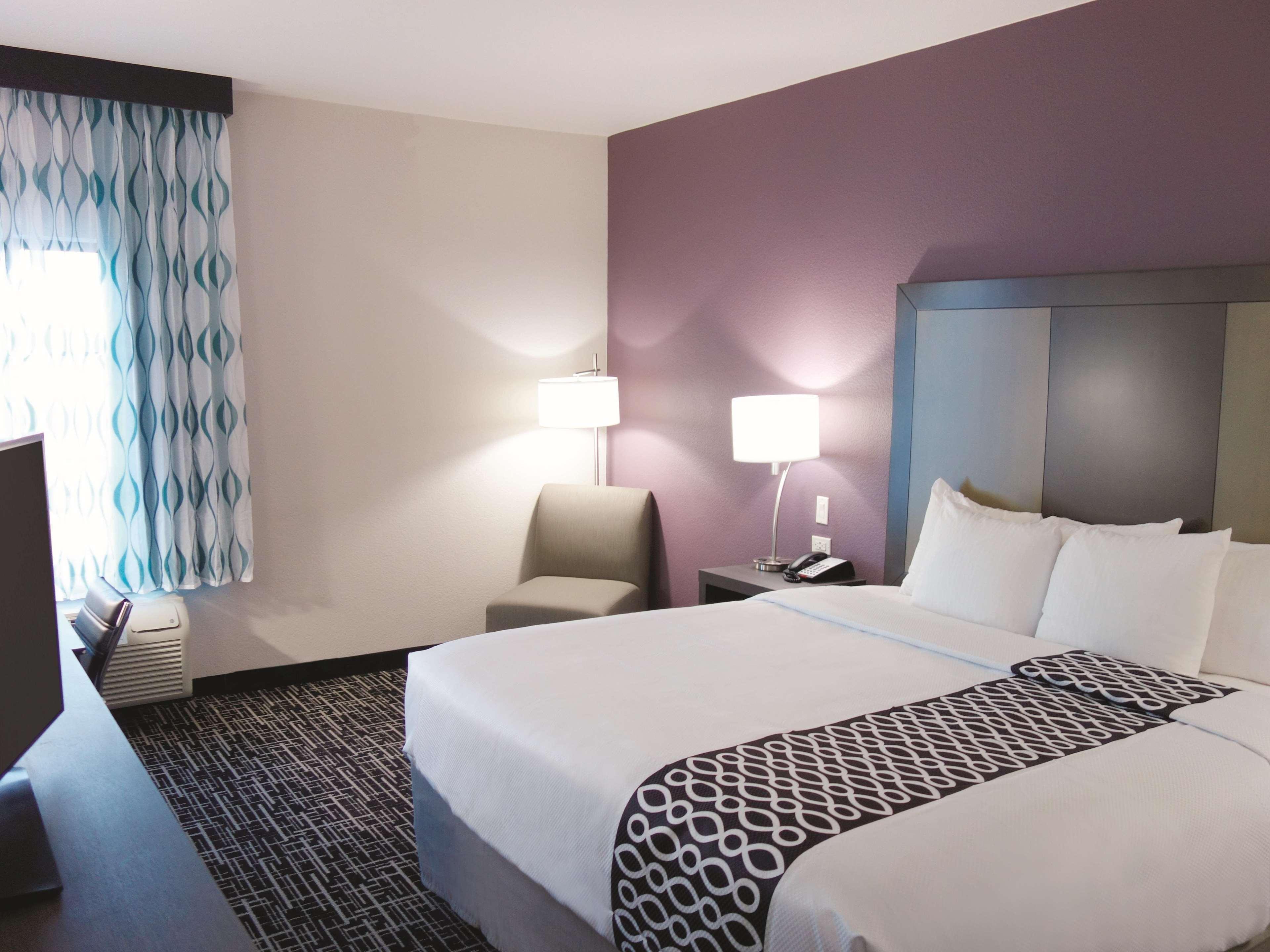 La Quinta By Wyndham Pampa Otel Dış mekan fotoğraf